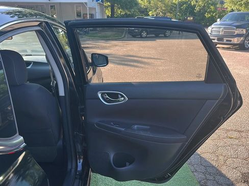 Used 2015 Nissan Sentra S FWD image 21