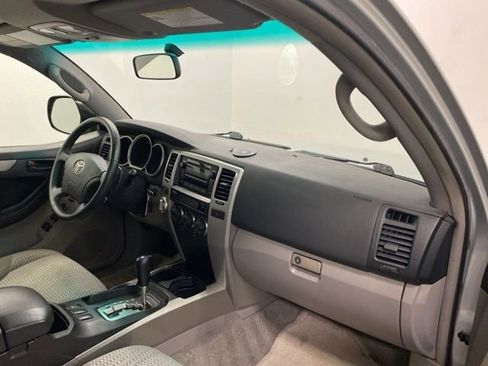 Used 2008 Toyota 4Runner SR5 image 22