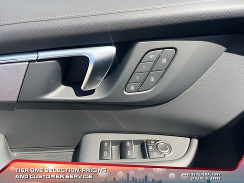 New 2025 Buick Enclave Sport Touring w/ Power Package image 22