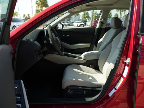 New 2025 Honda Accord SE image 16