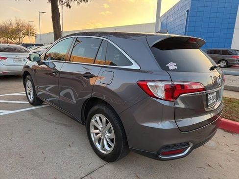 Used 2018 Acura RDX FWD image 4