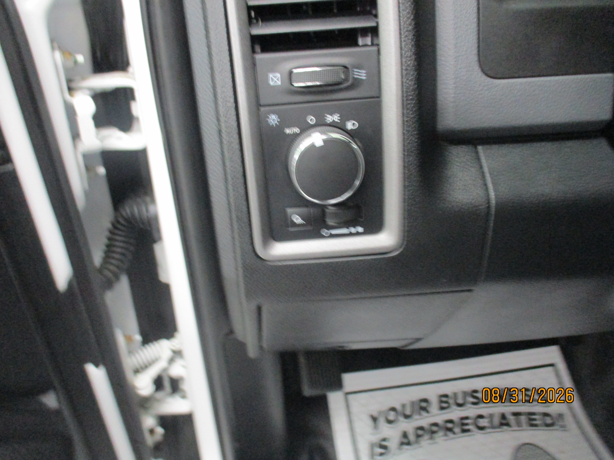 Used 2015 RAM 3500 Tradesman w/ Power & Remote Entry Group AWD/4WD image 15