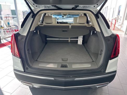 Used 2023 Cadillac XT5 Premium Luxury image 9