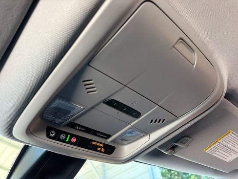 Used 2024 Chevrolet Blazer LT w/ Convenience Package image 27