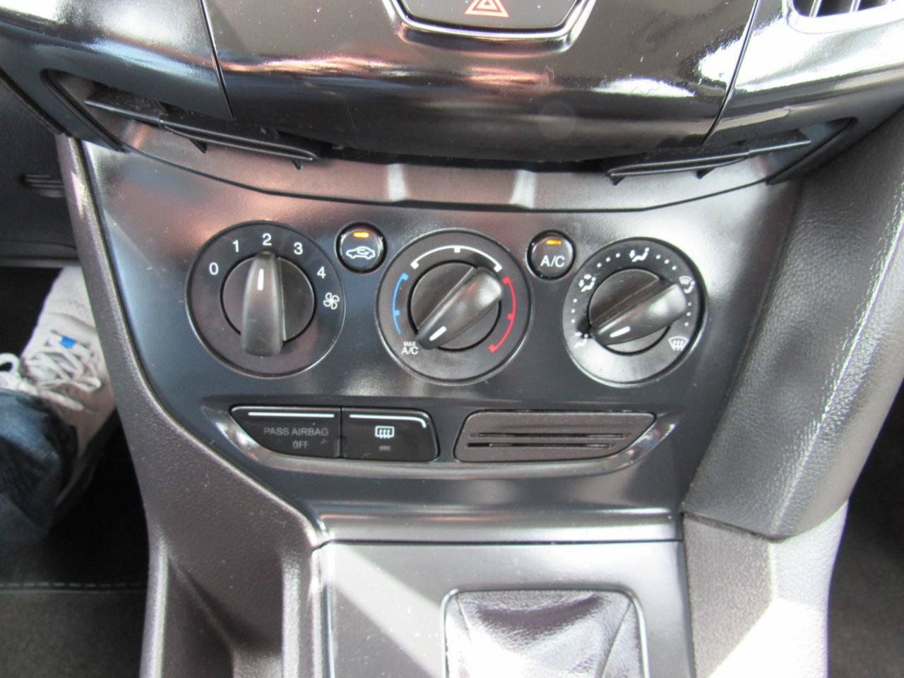 Used 2014 Ford Focus S FWD image 20