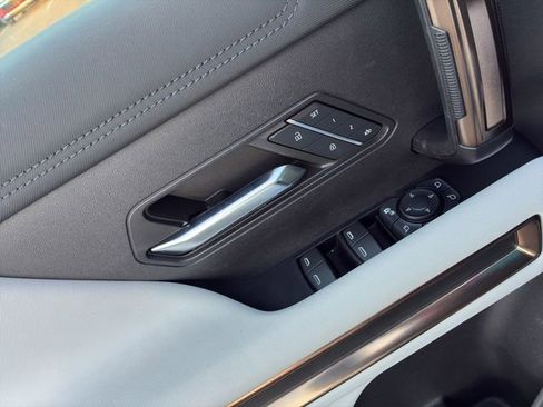 Used 2024 GMC Hummer EV 2X image 17