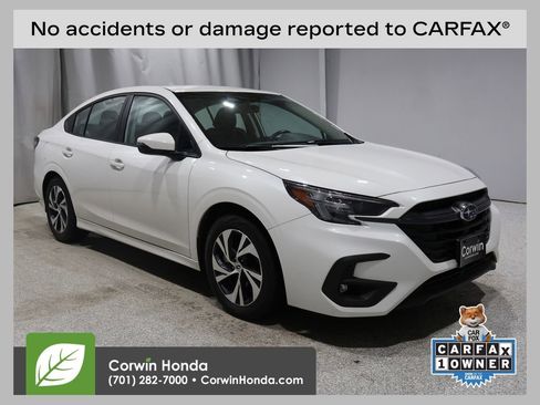 Used 2025 Subaru Legacy Premium image 1