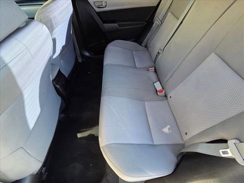 Used 2014 Toyota Corolla LE image 17