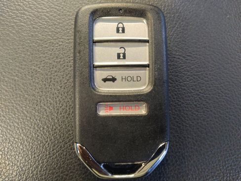 Used 2020 Honda Accord LX image 32