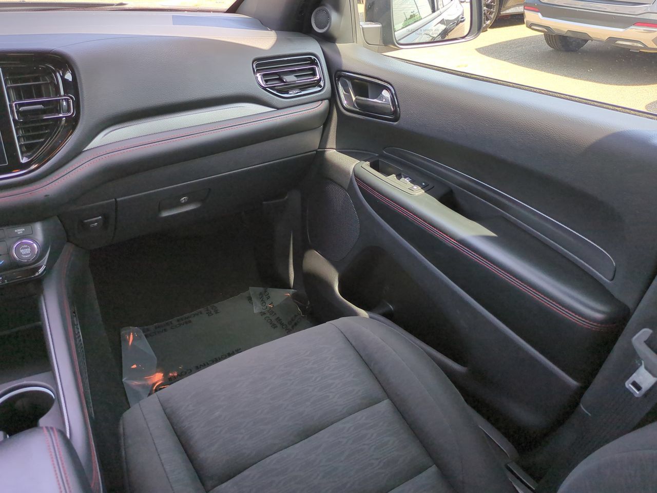 Used 2025 Dodge Durango GT AWD/4WD image 16