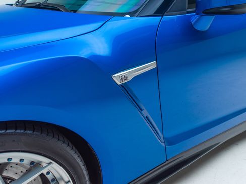 Used 2021 Nissan GT-R Premium AWD/4WD image 52