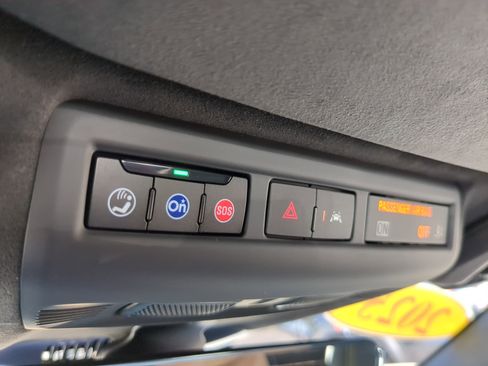 Used 2025 Chevrolet Corvette Z06 image 17