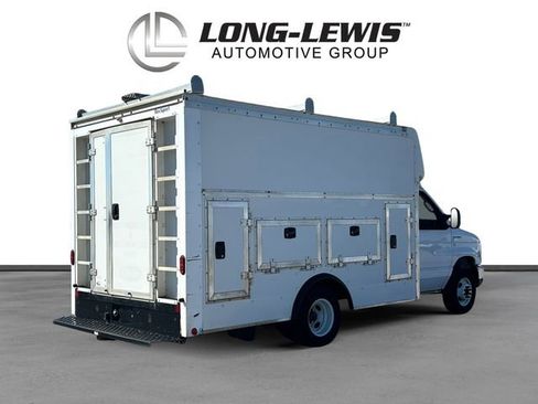 Used 2019 Ford E-350 and Econoline 350 Super Duty w/ Power Windows & Locks Group image 5