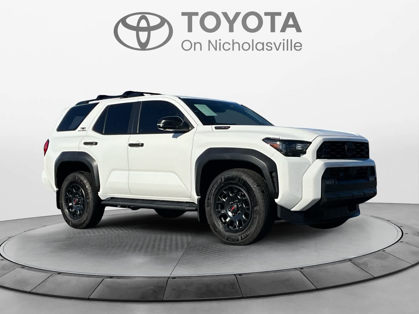 Used 2025 Toyota 4Runner TRD Off-Road Premium AWD/4WD image 7