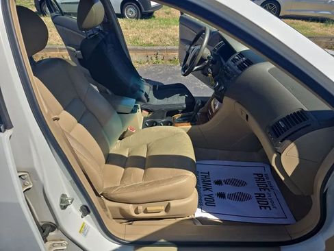 Used 2005 Honda Accord EX-L image 16