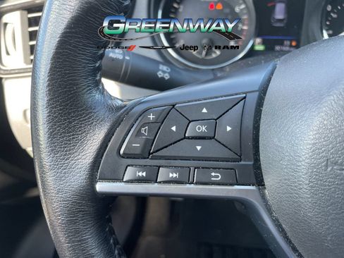 Used 2020 Nissan Rogue SV AWD/4WD image 23