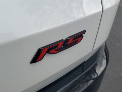 Used 2025 Chevrolet Traverse RS w/ LPO, Floor Liner Package image 7