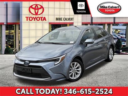 Used 2025 Toyota Corolla XLE
