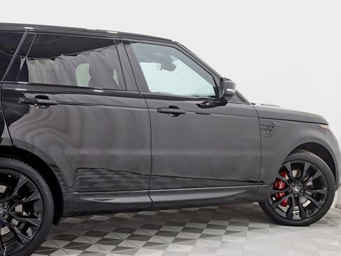 Used 2022 Land Rover Range Rover Sport HST image 10