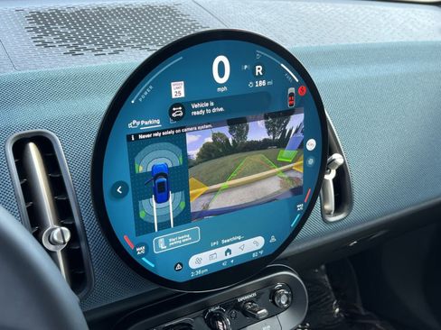 Certified 2025 MINI Cooper Countryman S image 16