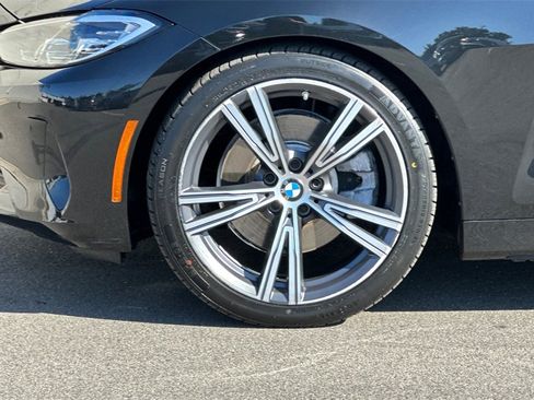 Used 2023 BMW 430i Coupe w/ Premium Package image 31