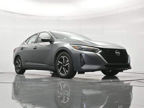 Used 2024 Nissan Sentra SV FWD image 38