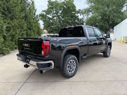 New 2026 GMC Sierra 2500 SLE w/ SLE Value Package; AWD/4WD image 31