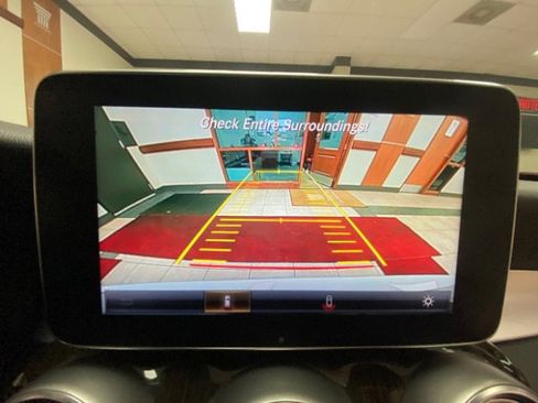 Used 2018 Mercedes-Benz C 300 Sedan w/ Multimedia Package image 29