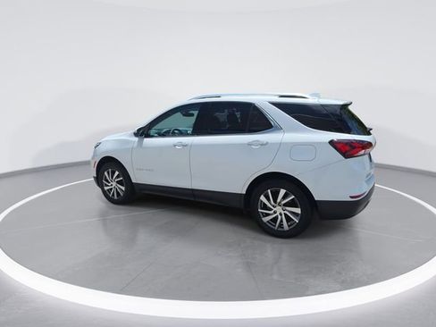 Used 2024 Chevrolet Equinox Premier AWD/4WD image 6