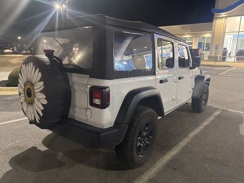 Used 2025 Jeep Wrangler Sport image 3