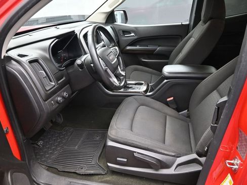 Used 2016 GMC Canyon SLE AWD/4WD image 12