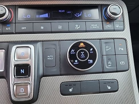 Used 2023 Hyundai Palisade SEL AWD/4WD image 9