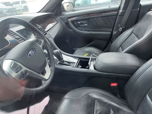 Used 2019 Ford Taurus Limited image 27