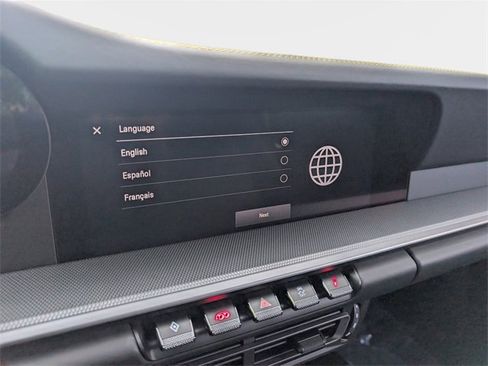 Used 2023 Porsche 911 Carrera image 25