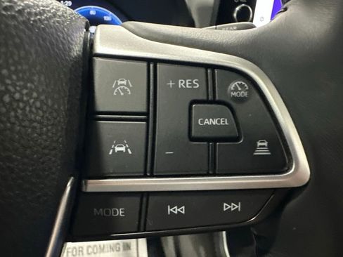 Used 2025 Toyota Grand Highlander AWD image 20