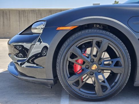 Used 2024 Porsche Taycan 4S AWD/4WD image 13