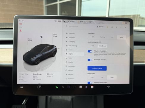 Used 2025 Tesla Model Y Long Range RWD image 20