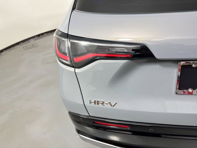 Certified 2027 Honda HR-V EX-L image 32