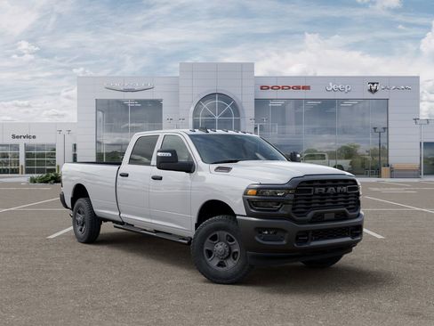 New 2026 RAM 2500 Tradesman AWD/4WD image 5