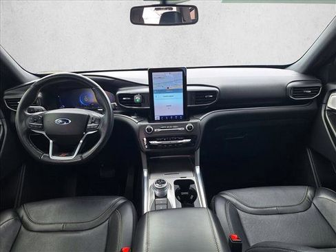 Used 2020 Ford Explorer ST w/ ST Street Pack image 15