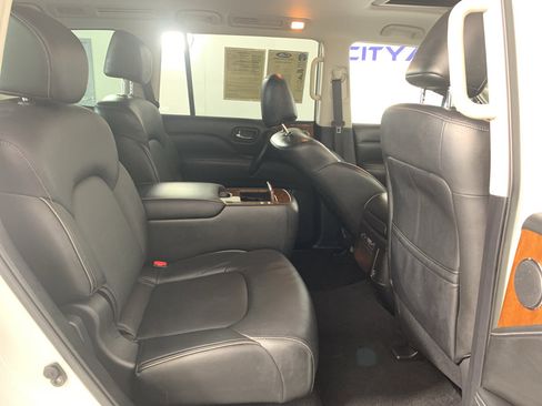 Used 2018 INFINITI QX80 2WD w/ Driver Assistance Package image 41