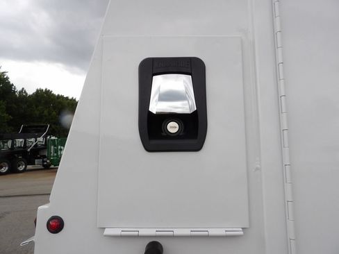 Used 2024 Ford E-350 and Econoline 350 Super Duty w/ Driver's Safety Package RWD image 43
