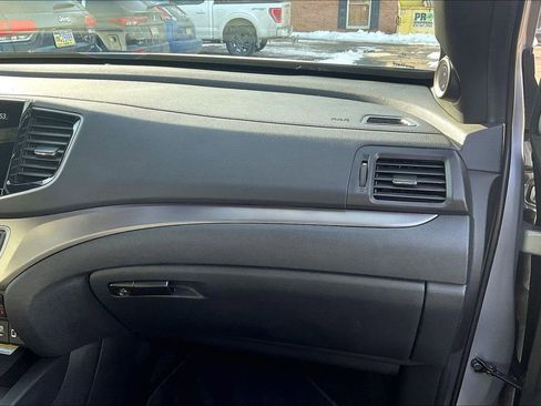 Used 2023 Honda Passport EX-L image 15