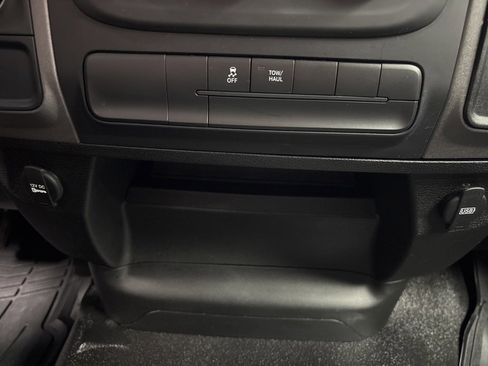 Used 2022 RAM 1500 Tradesman image 32