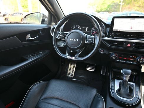 Used 2023 Kia Forte GT-Line w/ GT-Line Premium Package FWD image 15