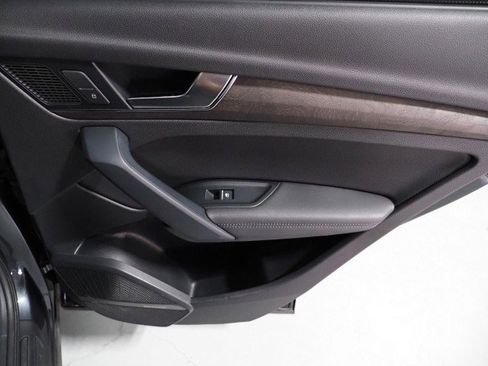 Used 2019 Audi Q5 Premium Plus w/ Premium Plus Package image 55