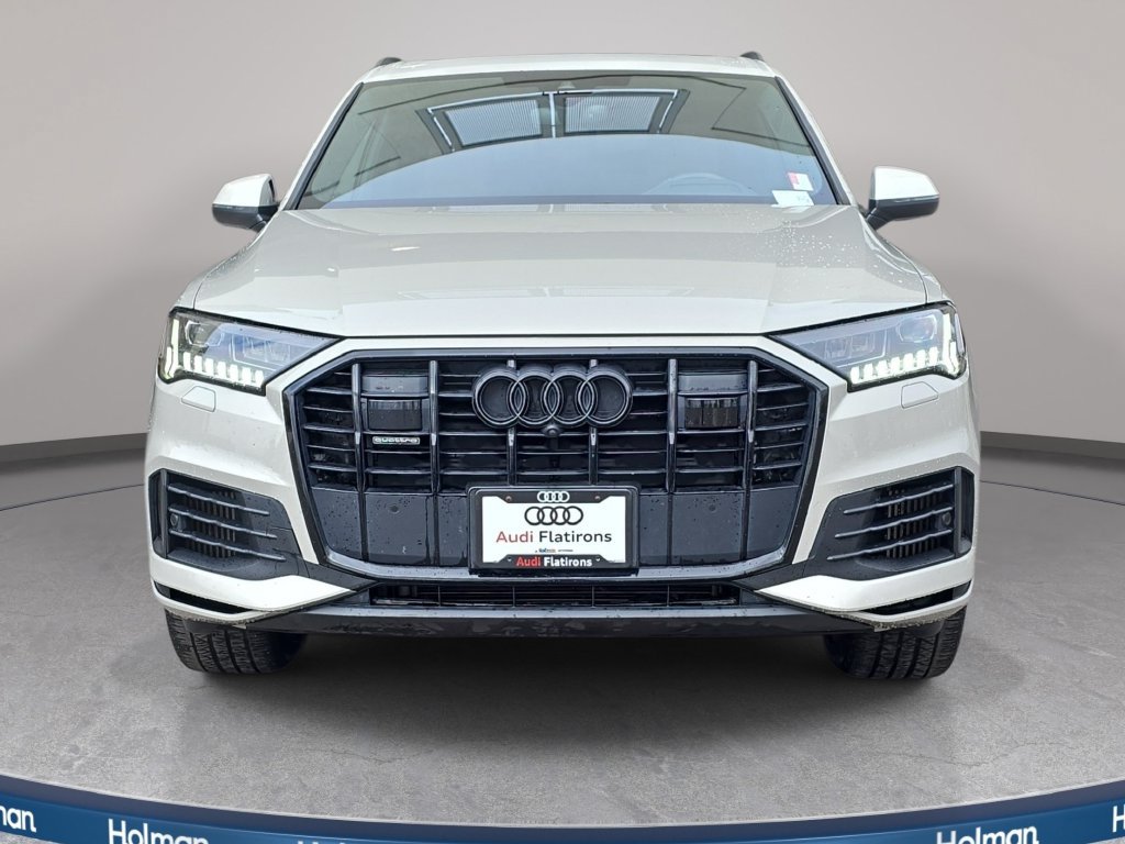 Used 2023 Audi Q7 3.0T Prestige w/ Prestige Package AWD/4WD image 3