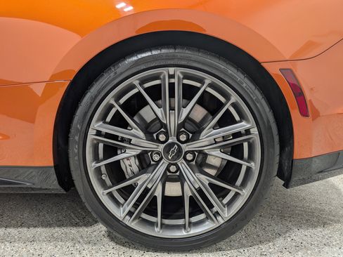 Used 2022 Chevrolet Camaro ZL1 image 15