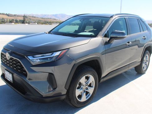 Used 2024 Toyota RAV4 XLE FWD image 6