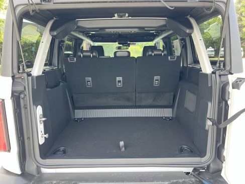 New 2026 Ford Bronco Outer Banks w/ Sasquatch Package AWD/4WD image 25